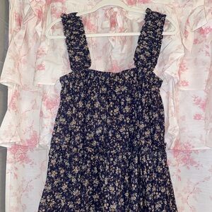 Floral Sleeveless Women's Blouse